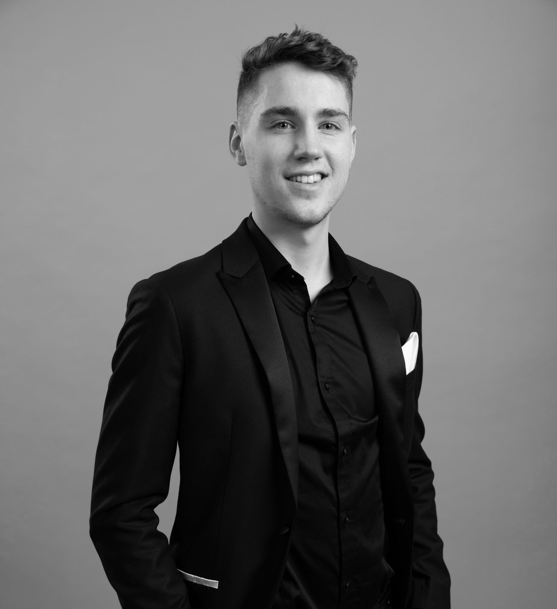 Stephen McGuinness DM