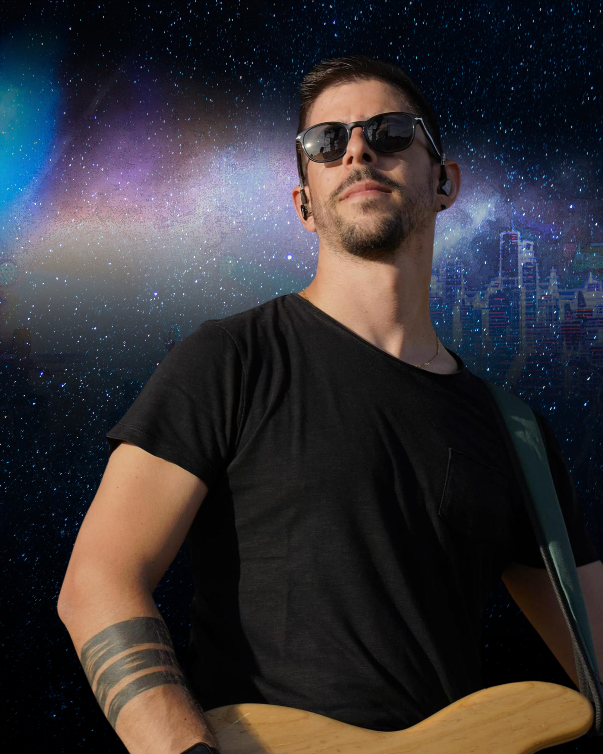 MATTEO TUCI BASS GUITAR